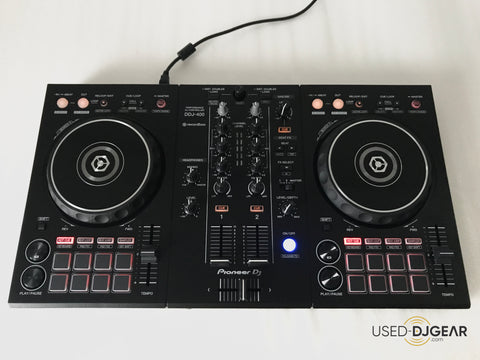 Pioneer DDJ-400 met doos en stofkap