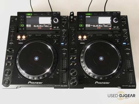 2x Pioneer CDJ-2000